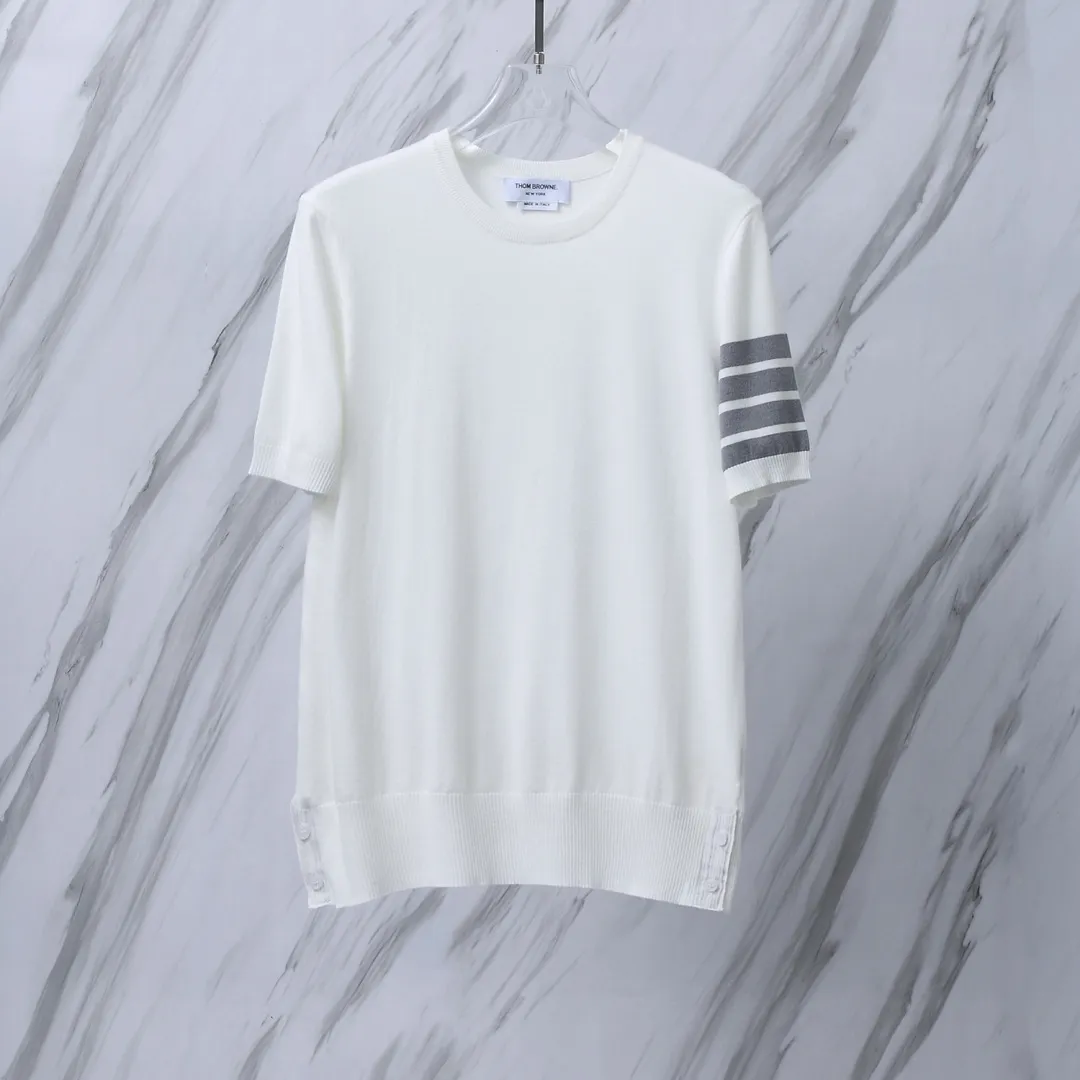：M 27（TB T ） THOM BROWNE TB T Classic Breathable Authentic Quality + Authentic + Same Style Size：0/1/2/3/4 ：White/Black/Navy Blue/Light Gray/Dark Gray